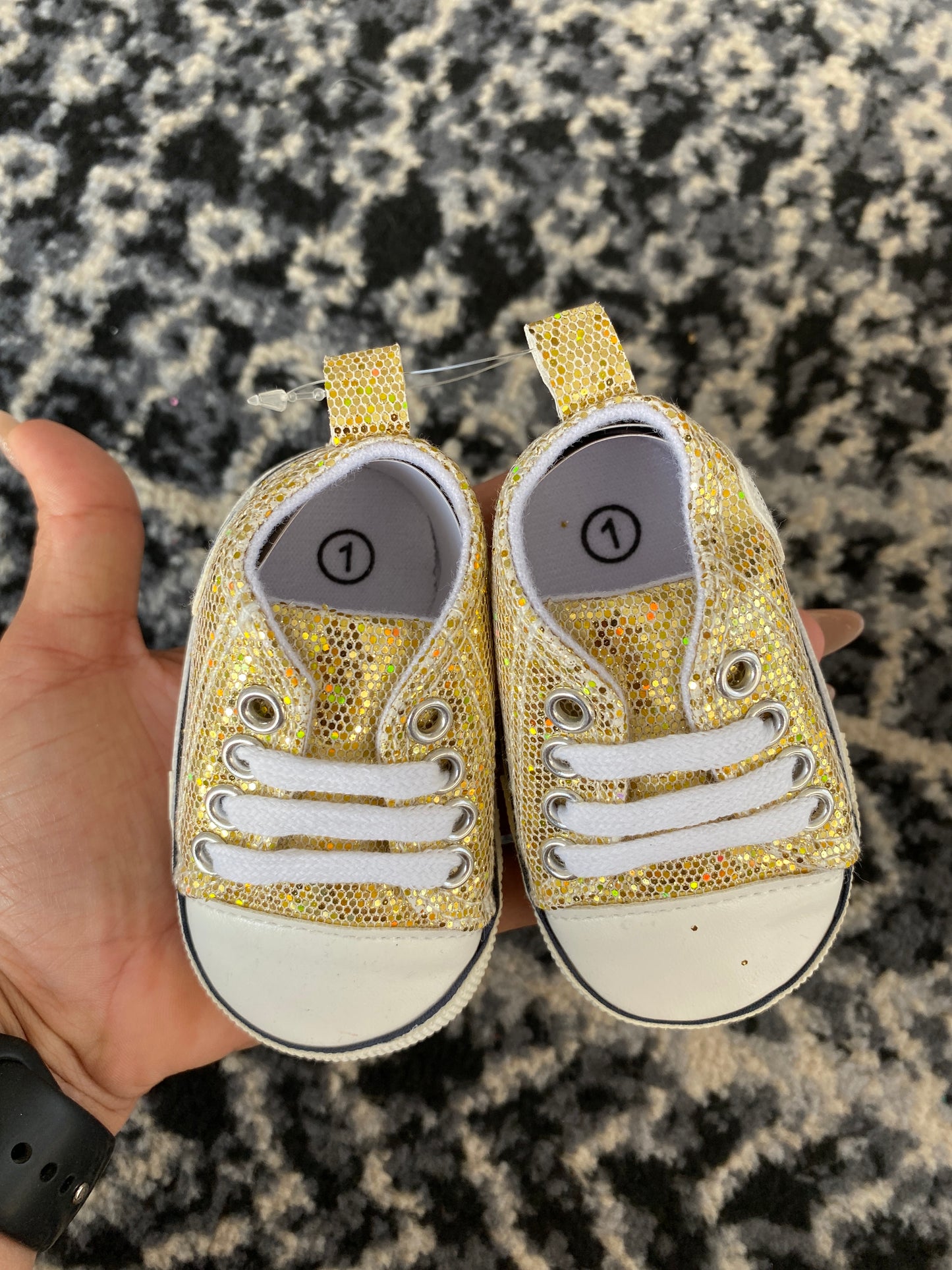 Zapatito cowboy dorado brillos