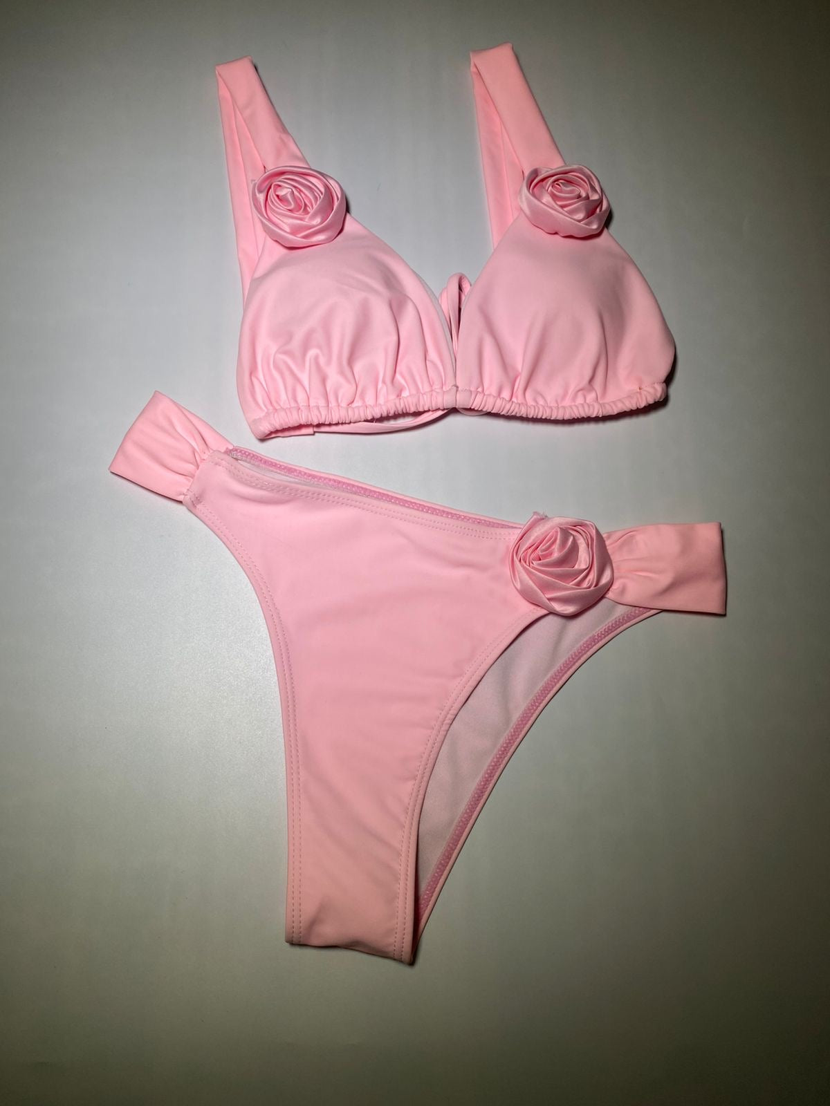 Bikini Camelia rosa