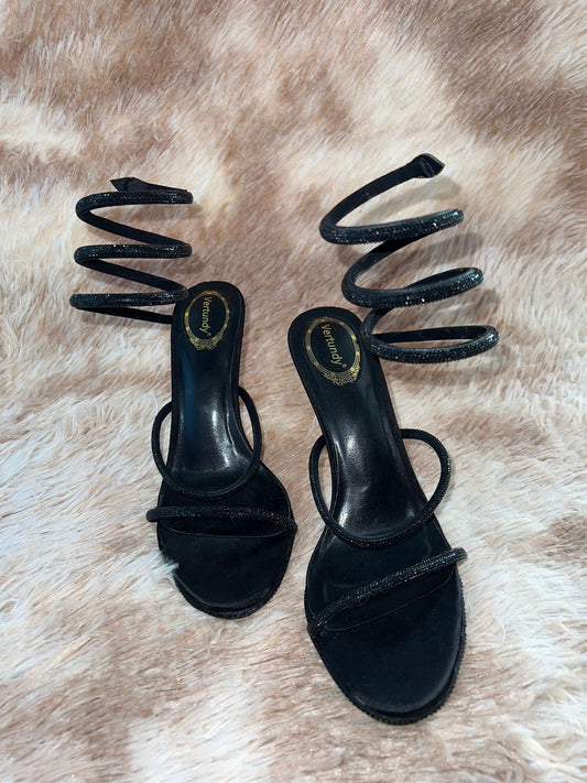 Zapatilla Carlota Negra