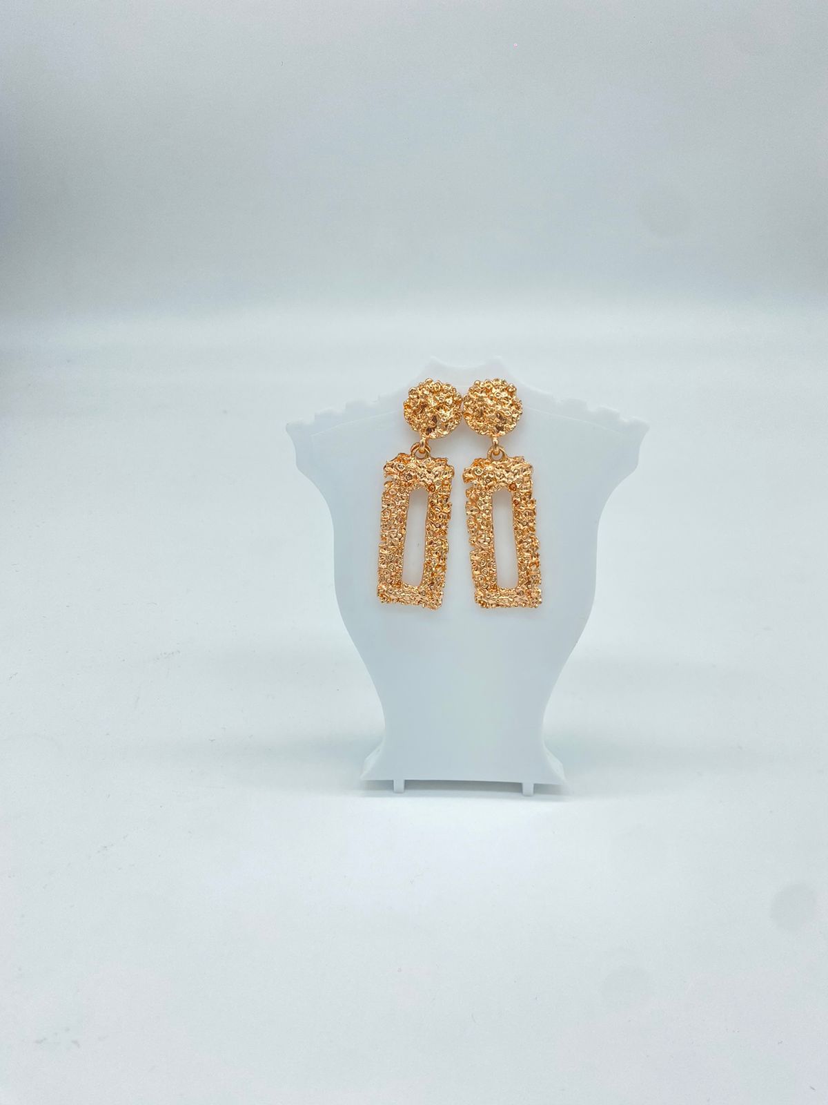 Aretes Dorados Largos