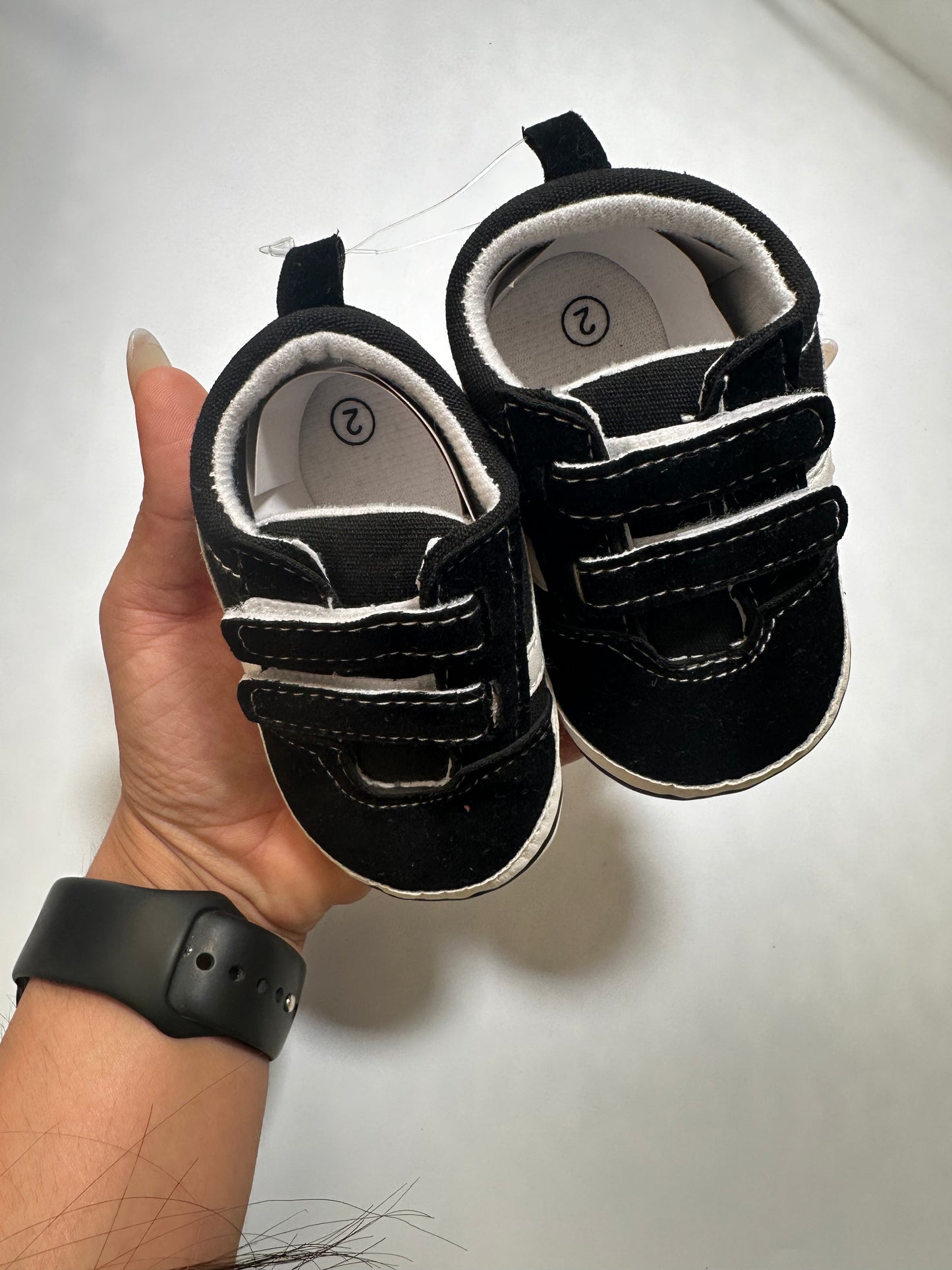 Zapatitos vanuys negro
