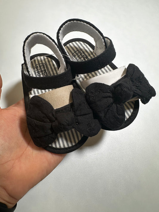 Huaraches Moño Negro