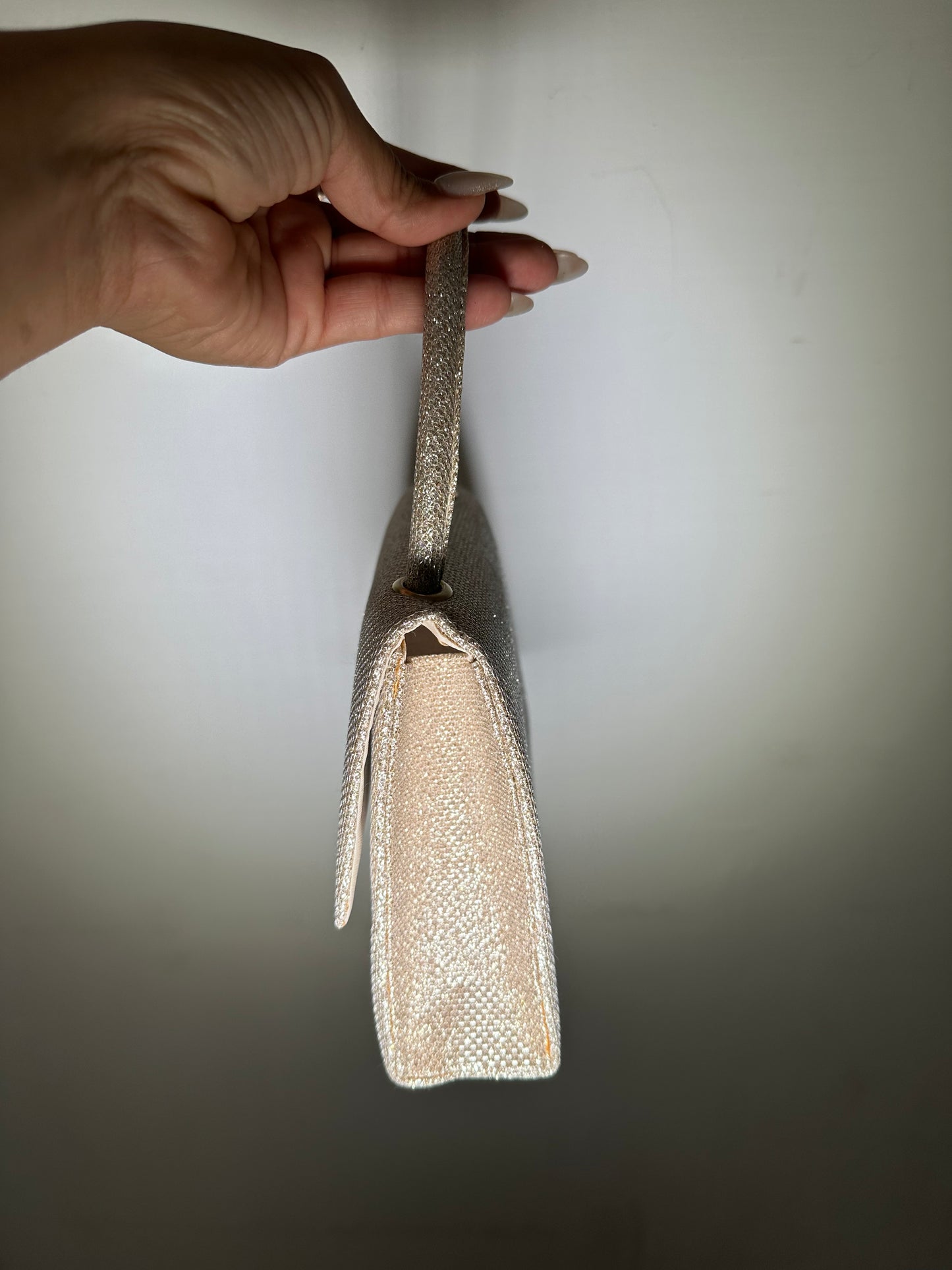 Bolsa Nataly dorada