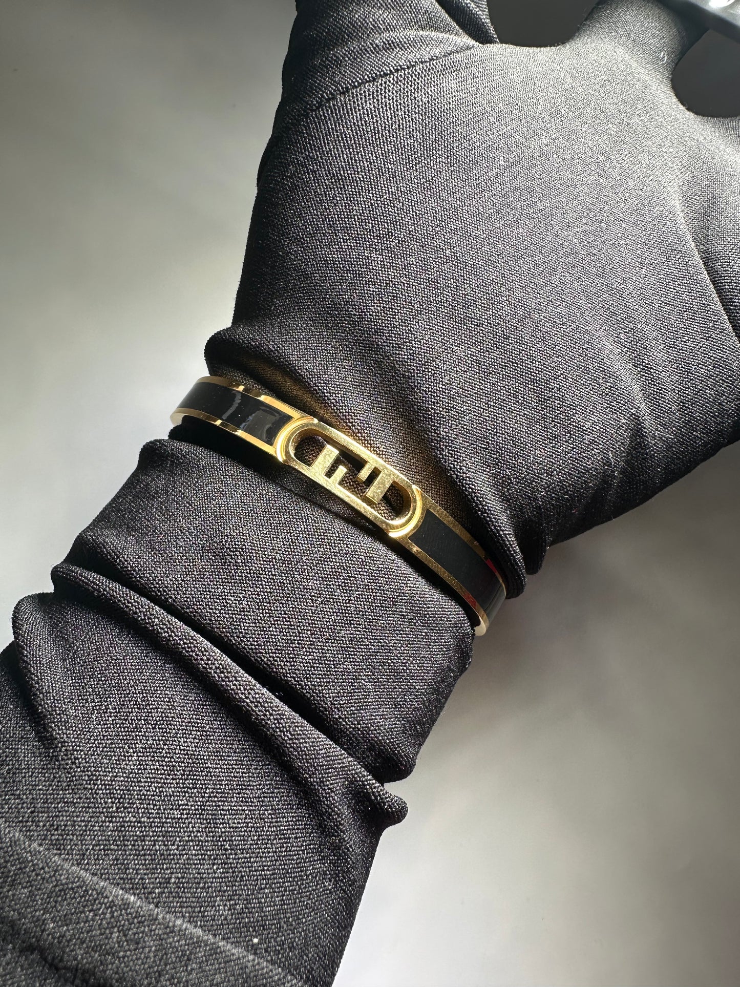 Pulsera Brazalete Ferxxo