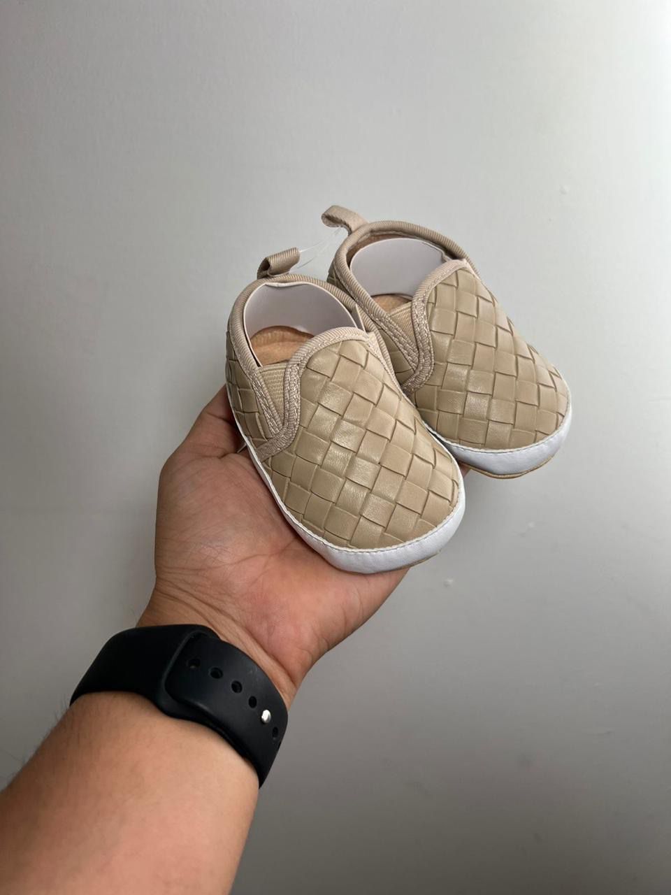 Tenis Dorado