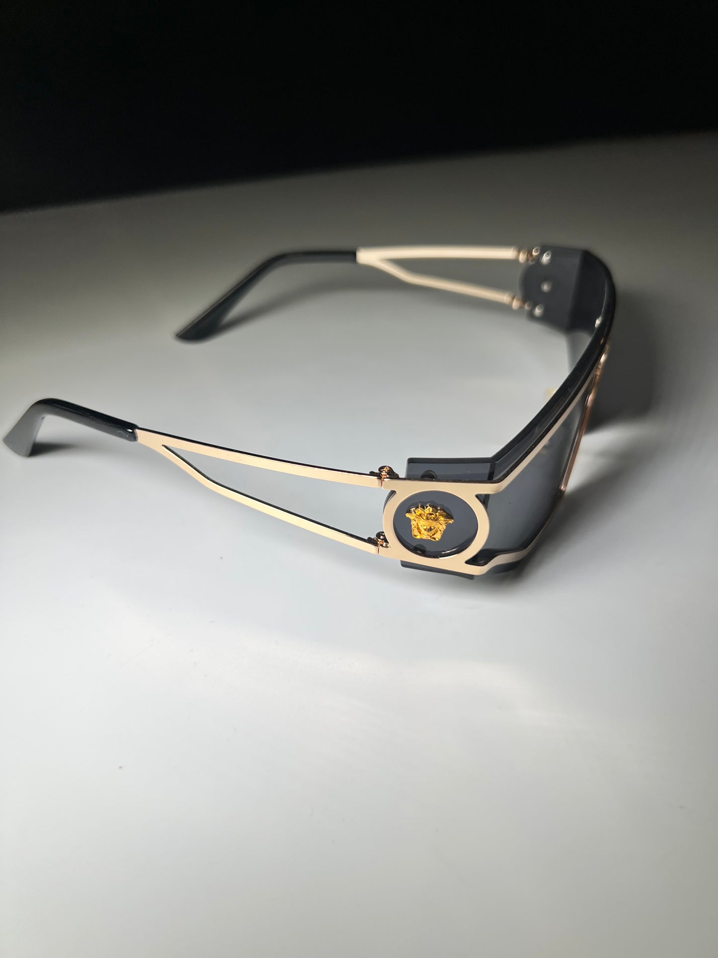 Lentes vérsate