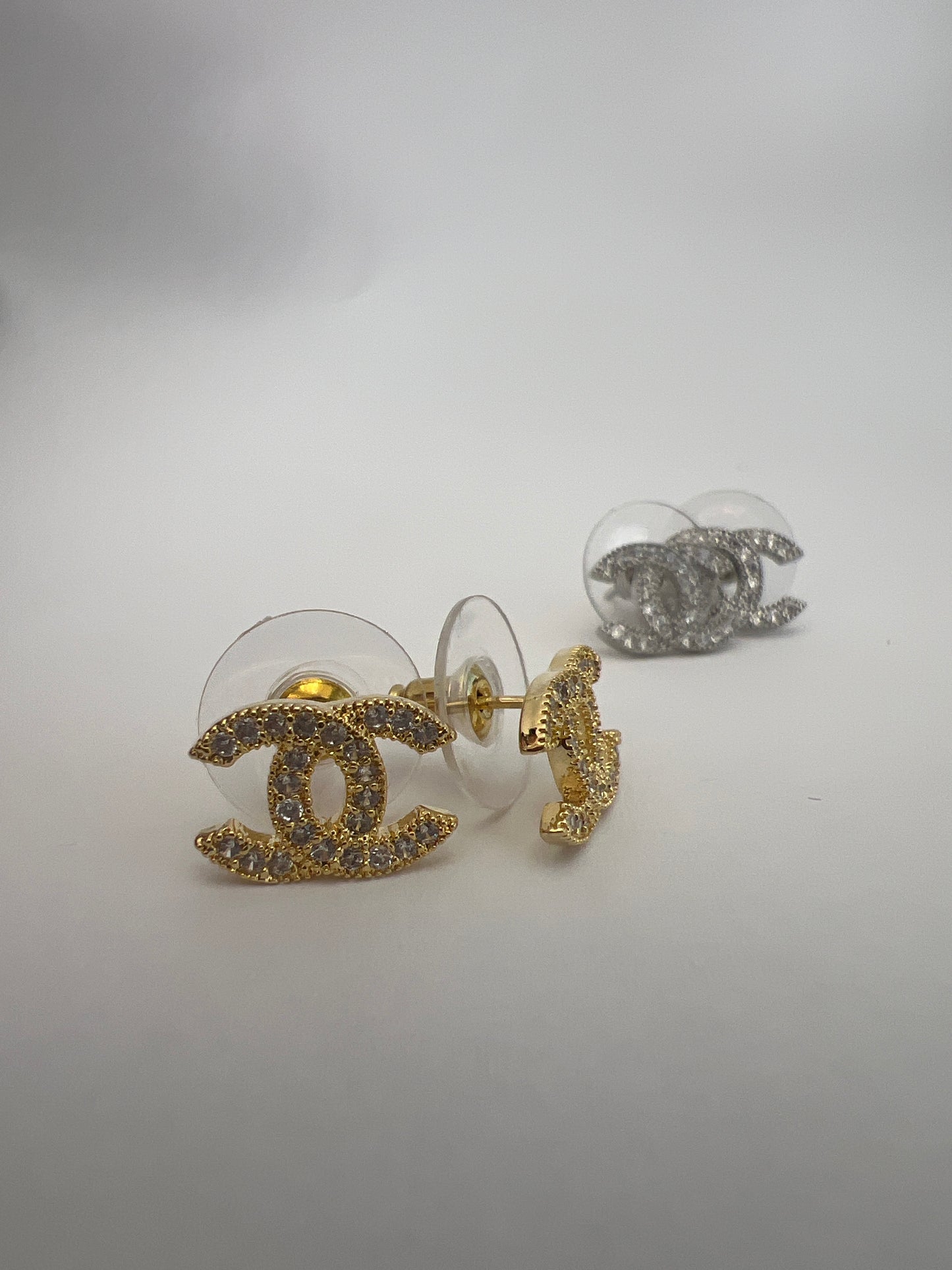 Aretes chalen clásico
