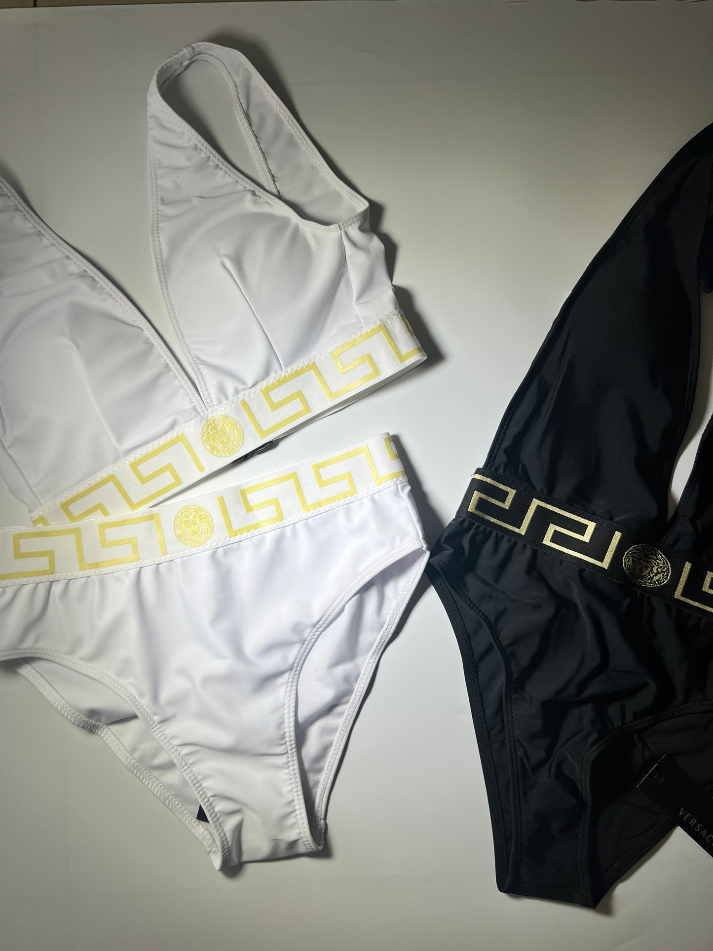 Bikini V white