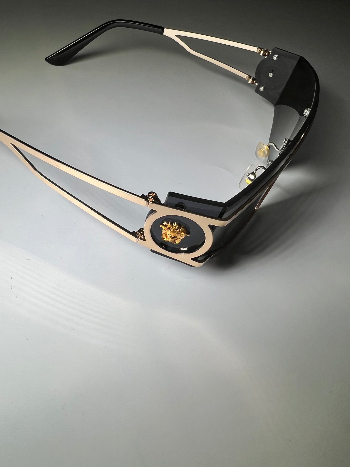 Lentes vérsate
