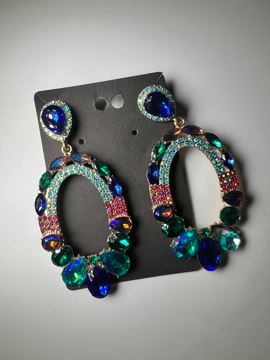 Aretes caren