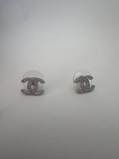 Aretes chalen clásico