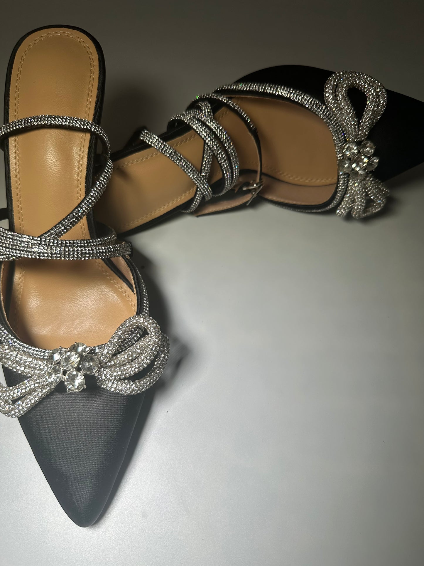 Zapatilla Cinderella Negra/Satin