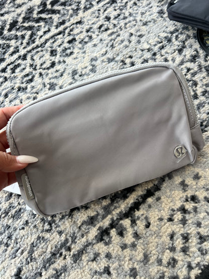 Bolsa dupe Lulu
