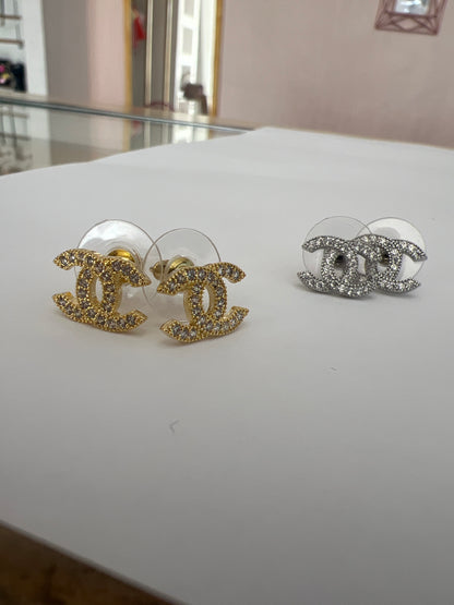 Aretes chalen clásico