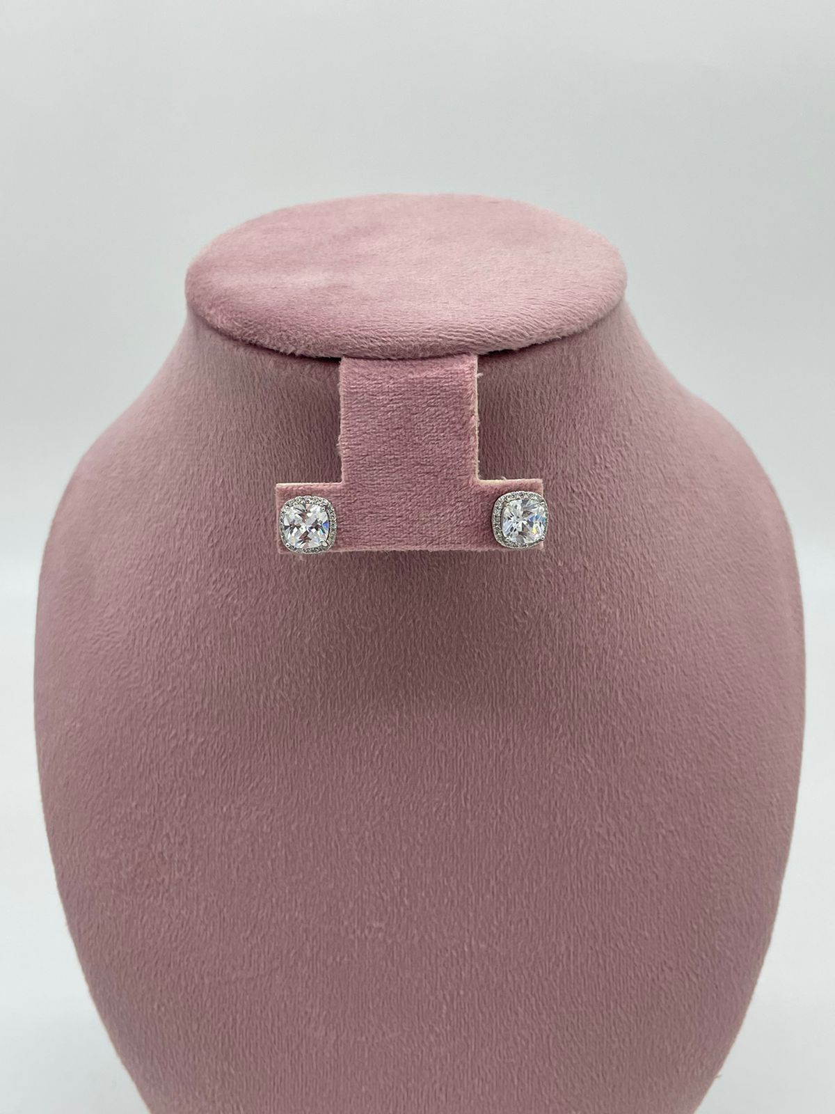 Aretes Rosse