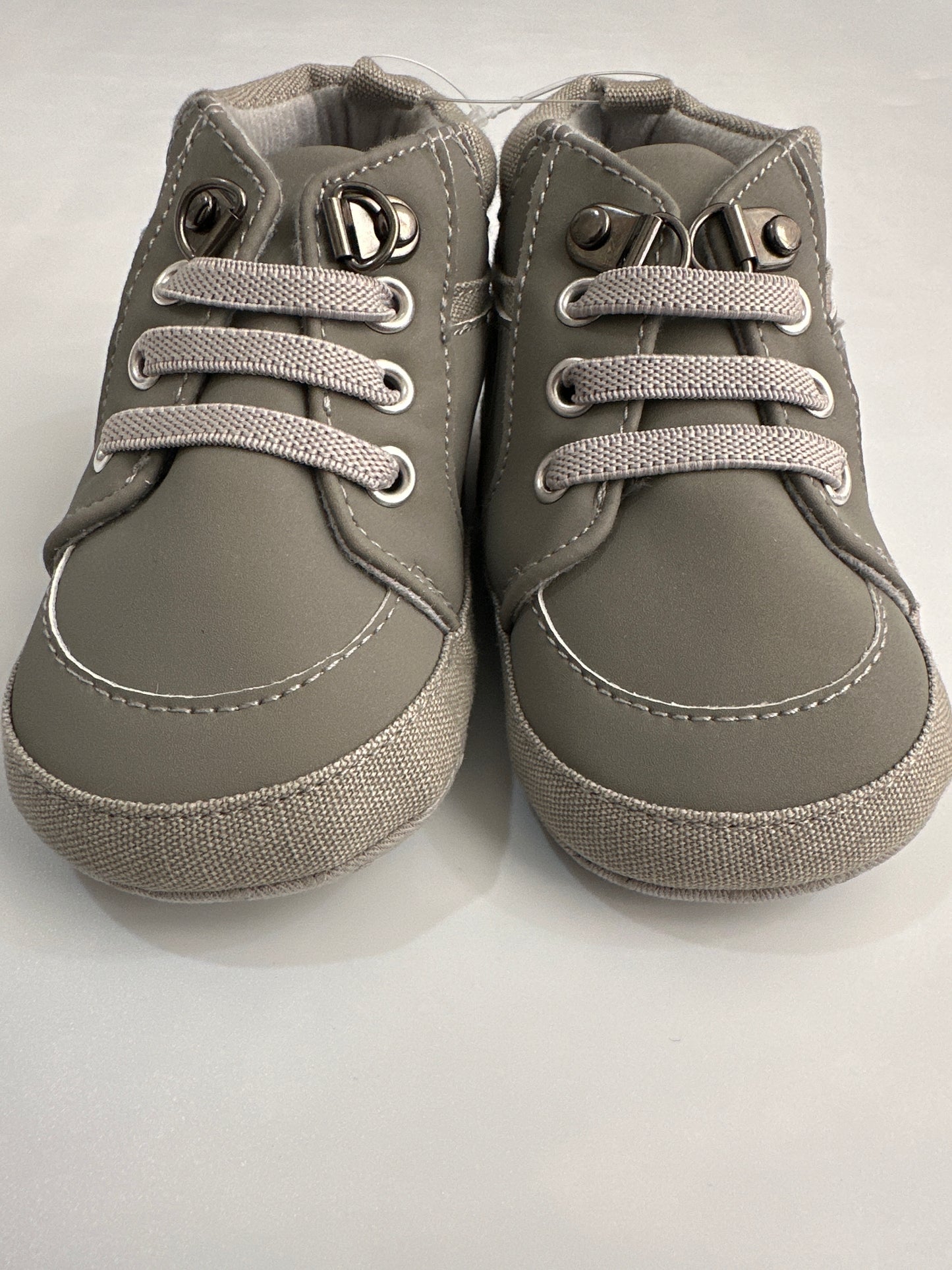 Zapatitos Bob gris