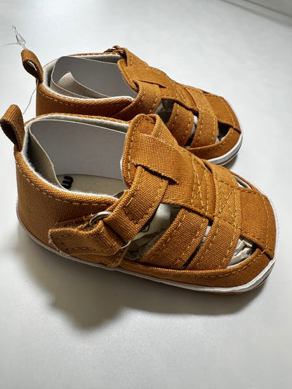 Huaraches mario