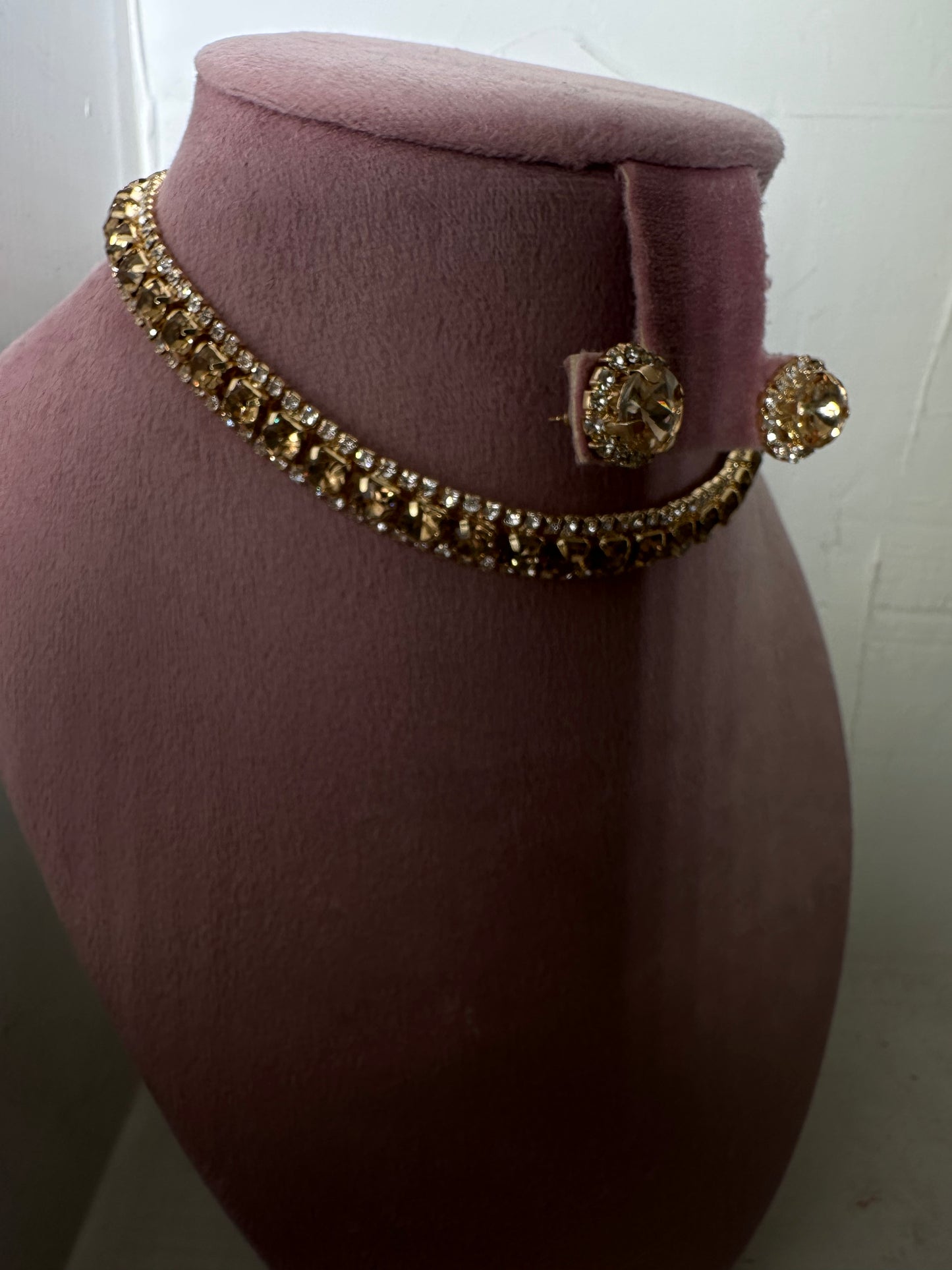Set Collar Bianca dorado